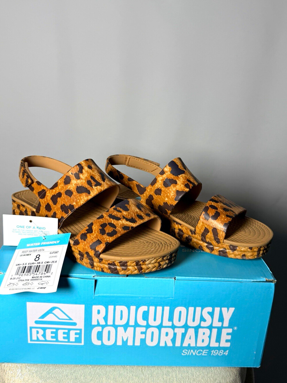 Reef Women's Animal Print Strappy Sandals Water Friendly Size 8